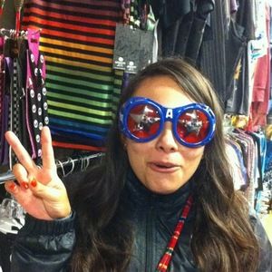 Meet your Posher, Monica